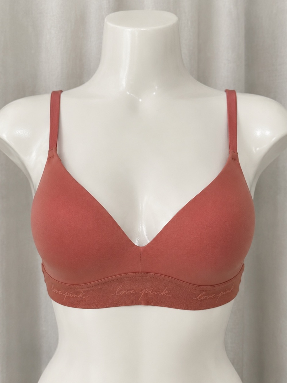 Victoria’s Secret PINK Wireless Lightly Lined Bra Dusty Rose 34C